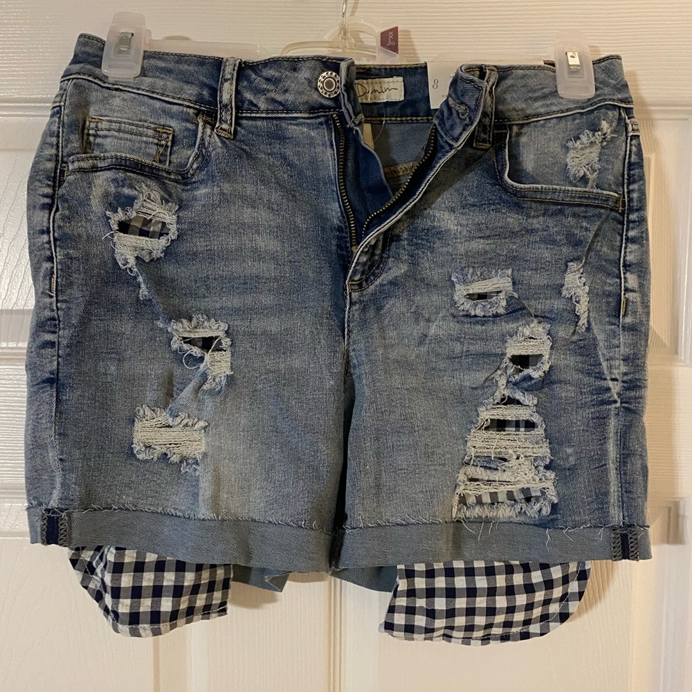 womens shorts